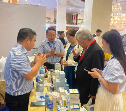 Hội nghị Tai Mũi Họng 2025, Victory Pharma, Vicare Spray